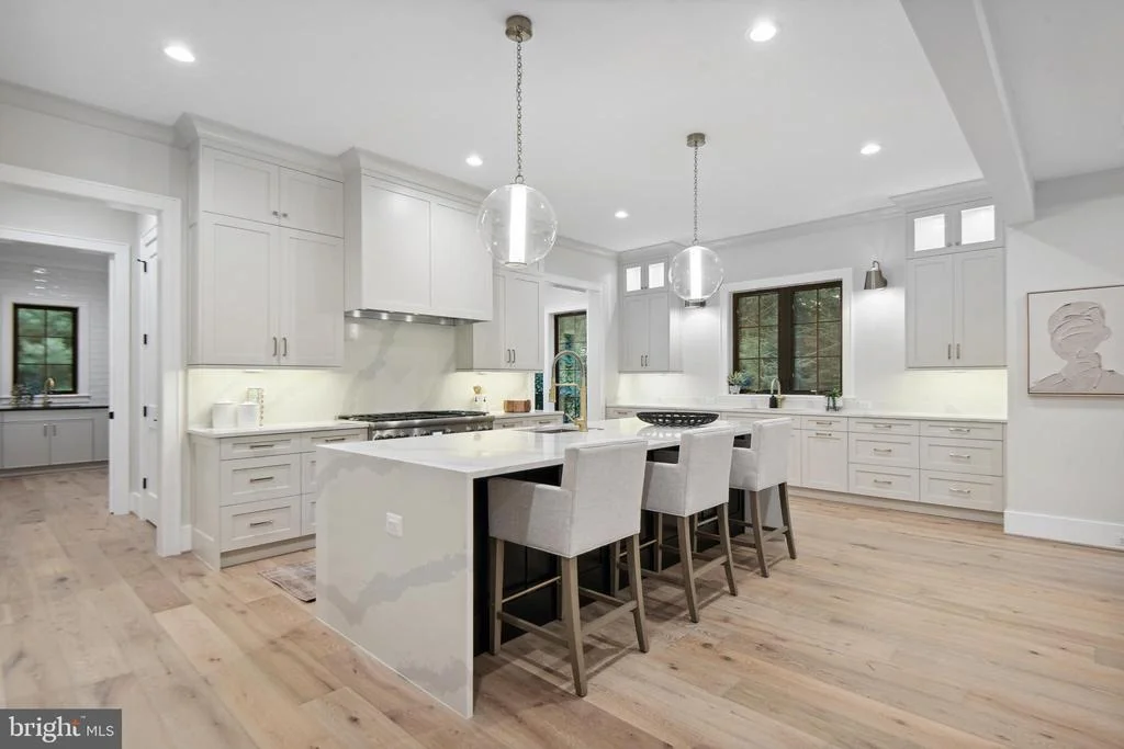 Photo of 6523 OLD CHESTERBROOK ROAD