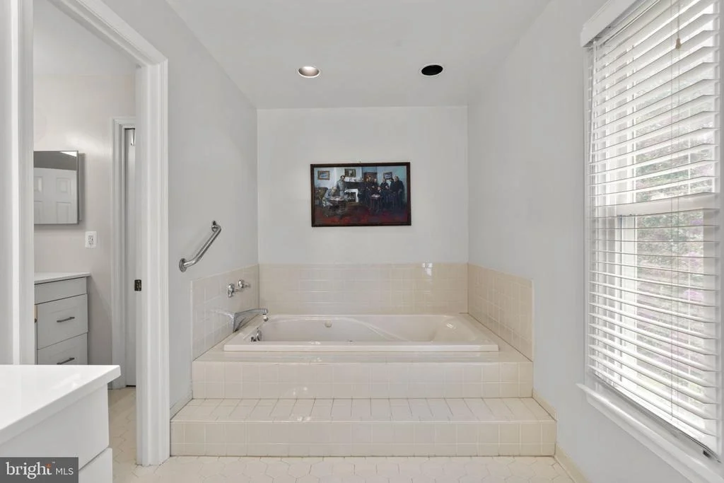 Photo of 4220 CHERRY VALLEY DRIVE