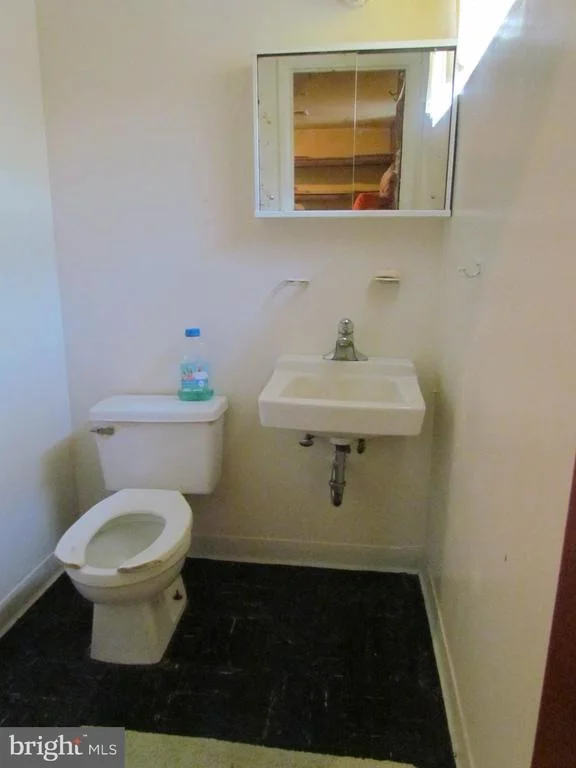 Photo of 1325 GARFIELD DRIVE