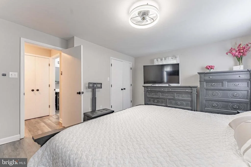 Photo of 20 WALNUT STREET