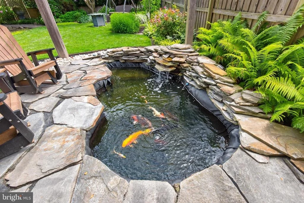 Photo of 9701 LAWNDALE DRIVE