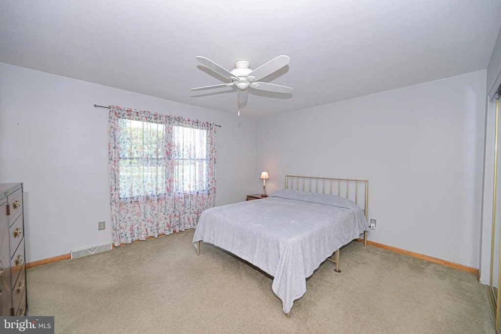 Photo of 508 LAKE DRIVE