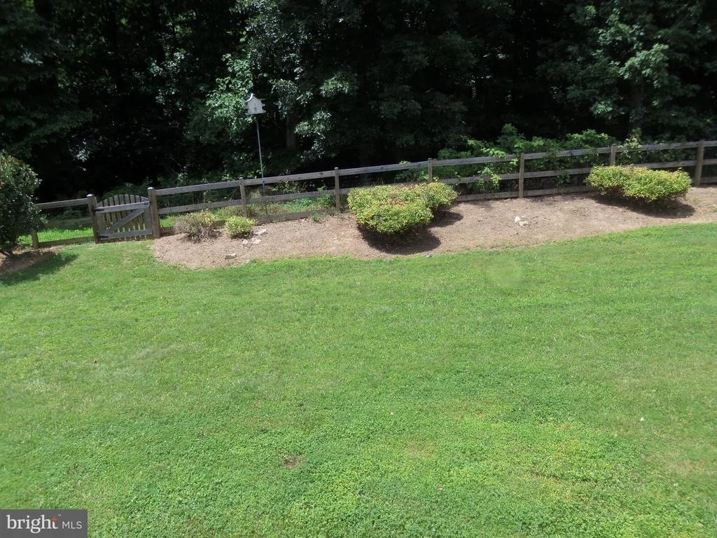Photo of 2426 HIDDEN VALLEY LANE