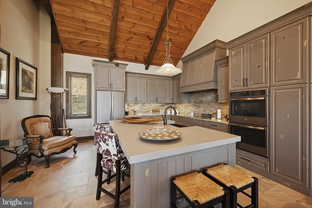 Photo of 2250 MARSH HILL ROAD