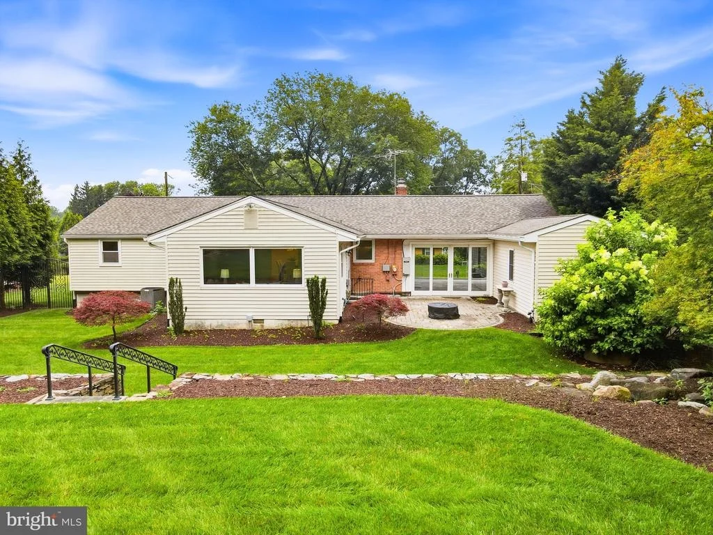 Photo of 2508 REDMILES DRIVE