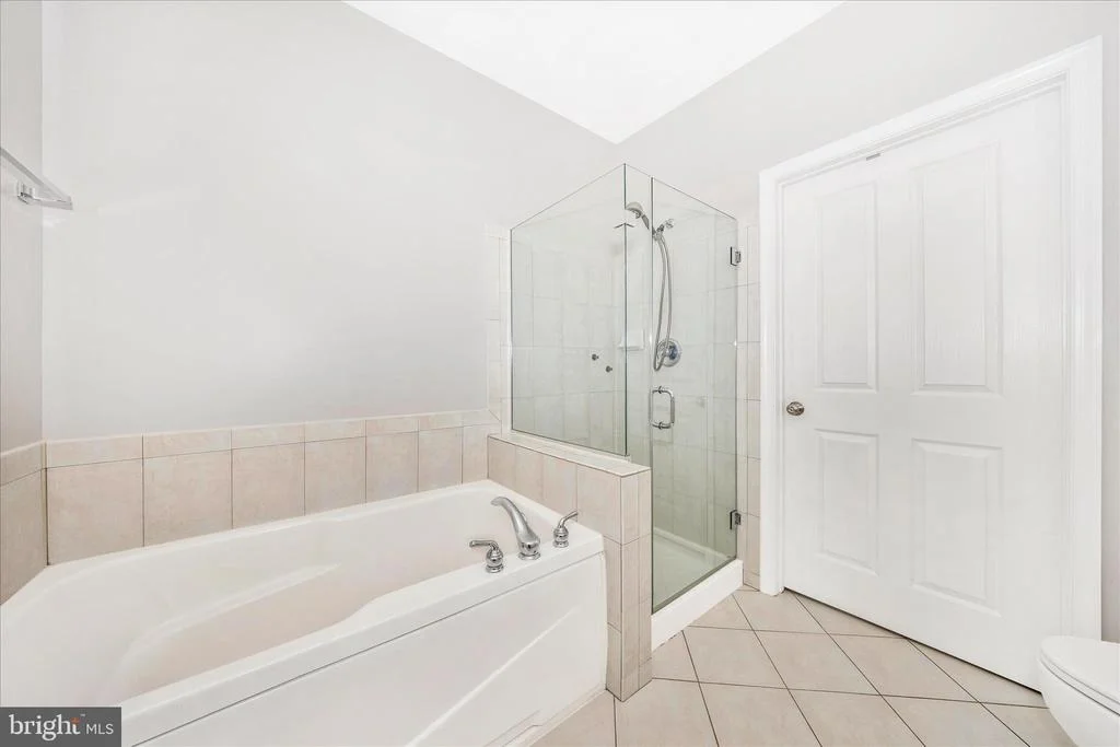 Photo of Unit 105 at 2520 WATERSIDE DRIVE