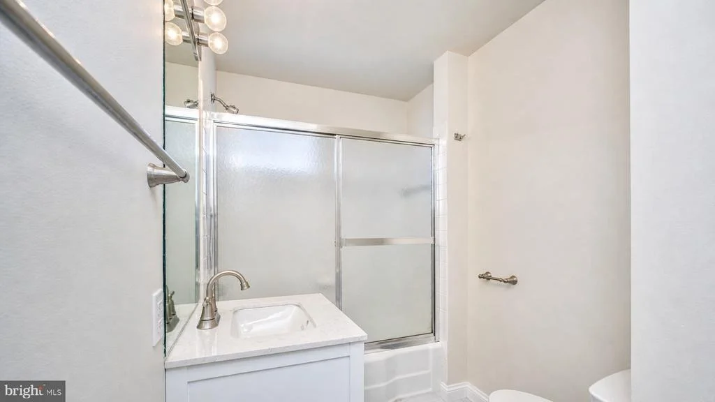 Photo of 701 SHORELINE DRIVE