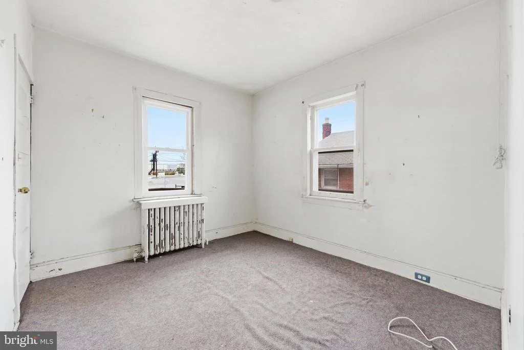 Photo of 505 ORCHARD AVENUE