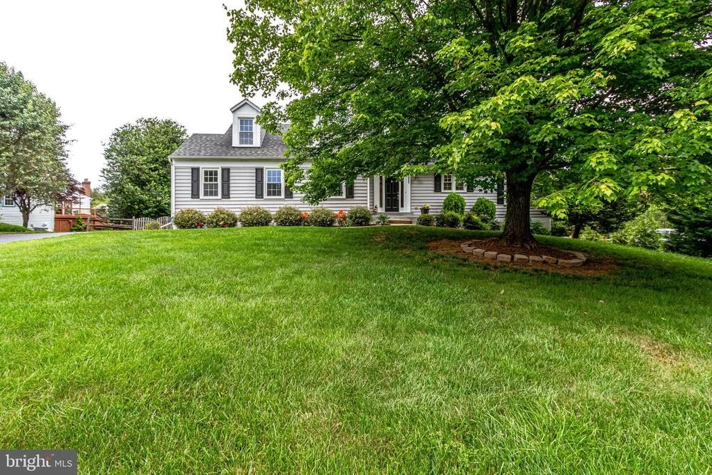 Photo of 1399 PARK LAKE DRIVE