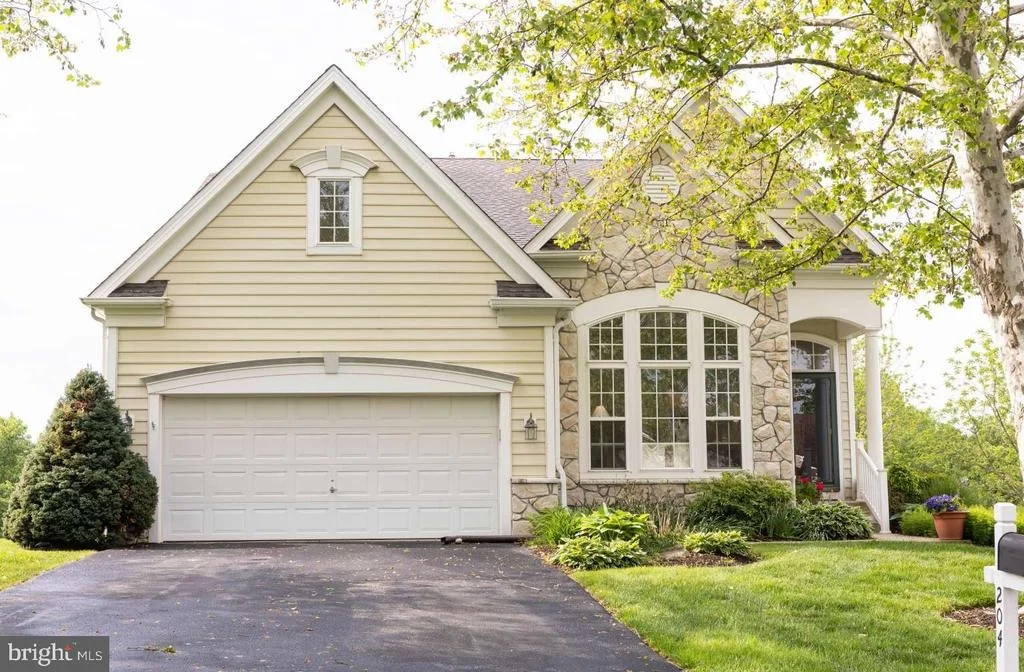 Photo of 204 JOYCE CIRCLE