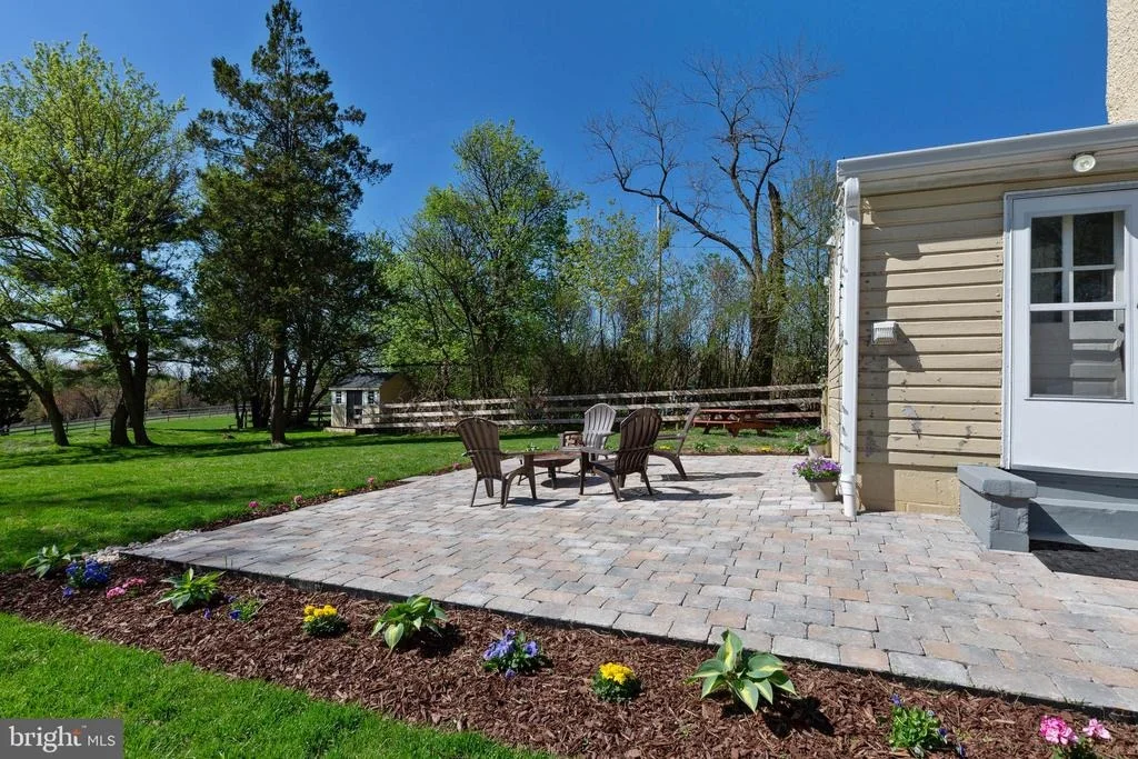 Photo of 27214 RIDGE ROAD