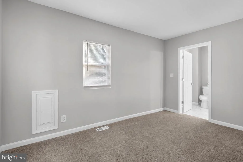 Photo of 500 GOLDLEAF AVENUE