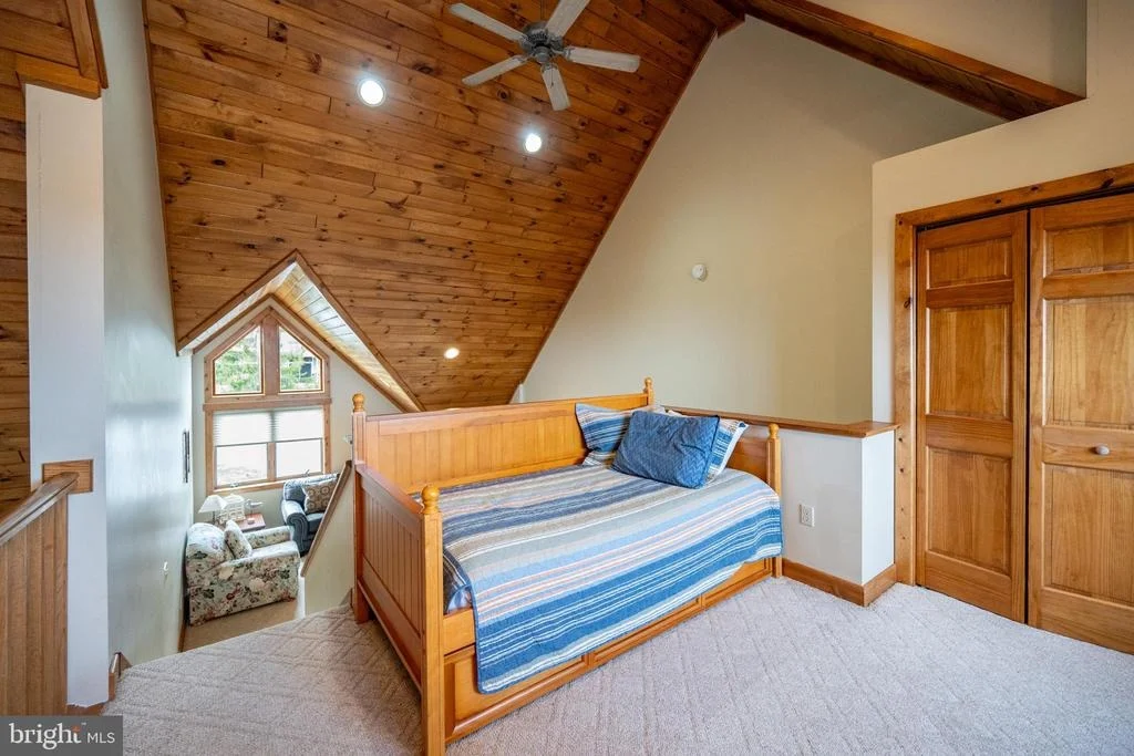 Photo of 110 HIGHLINE DRIVE