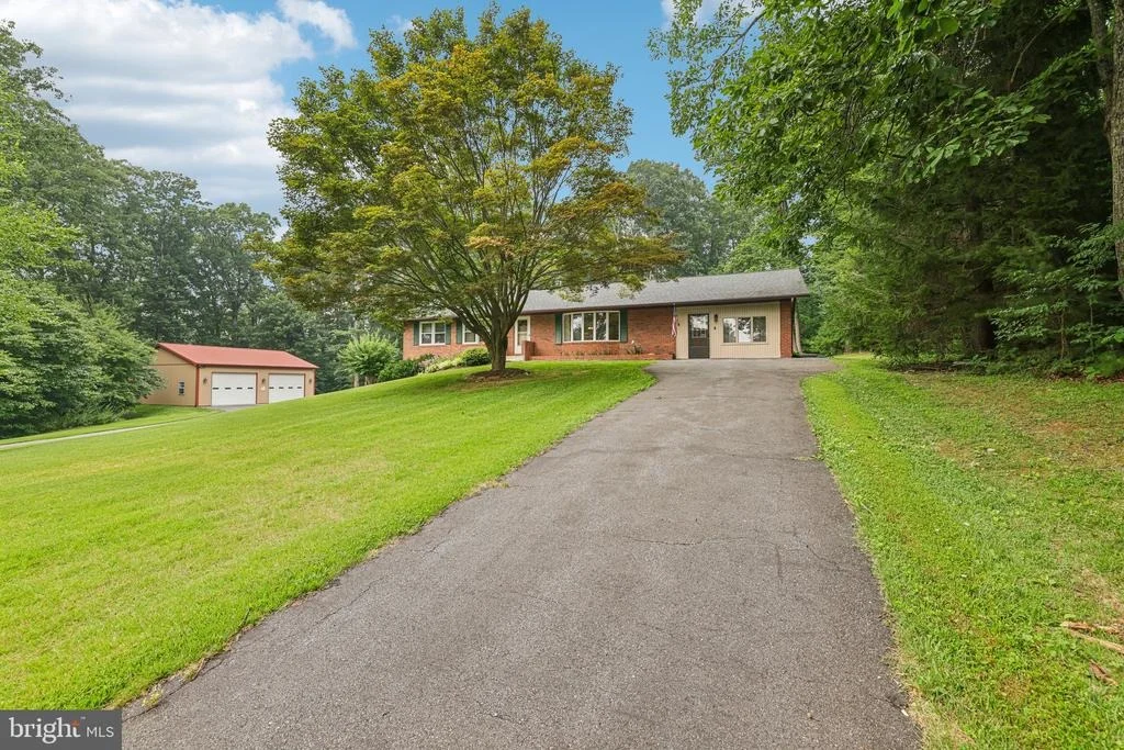 Photo of 3625 HOOPER ROAD