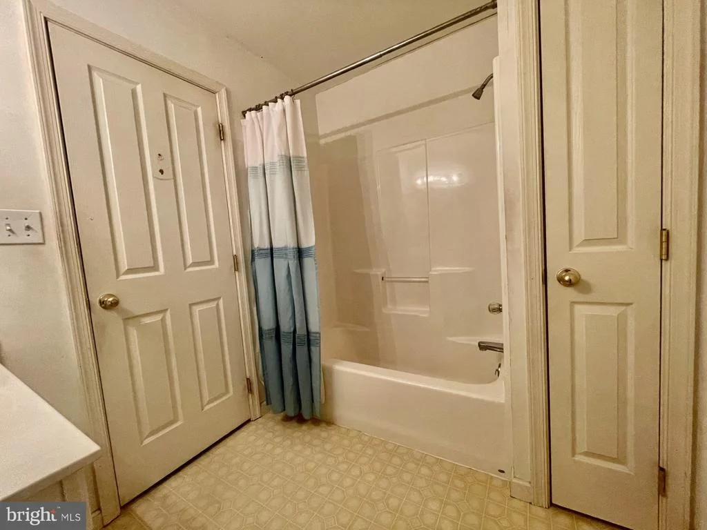 Photo of 33 HIGHVIEW DRIVE