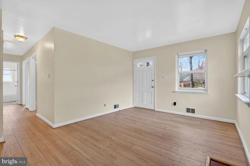 Photo of 3601 CREST DRIVE