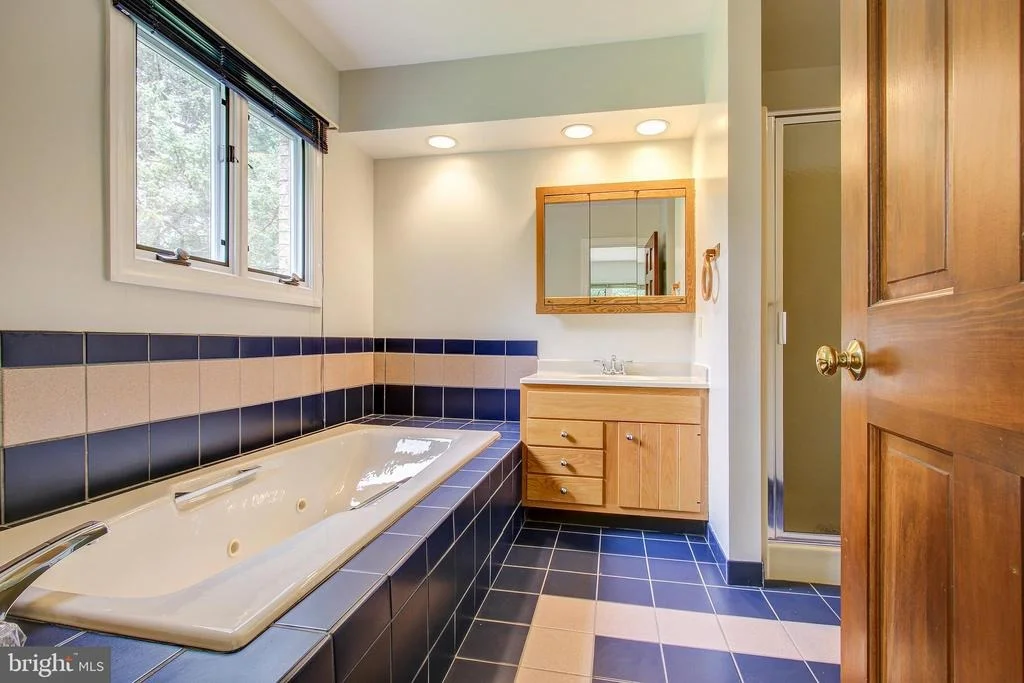 Photo of 5808 RIGGS ROAD