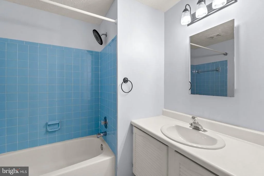 Photo of 17929 DANUBE LANE