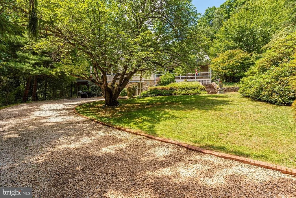 Photo of 5309 CAMP RAUDY ROAD
