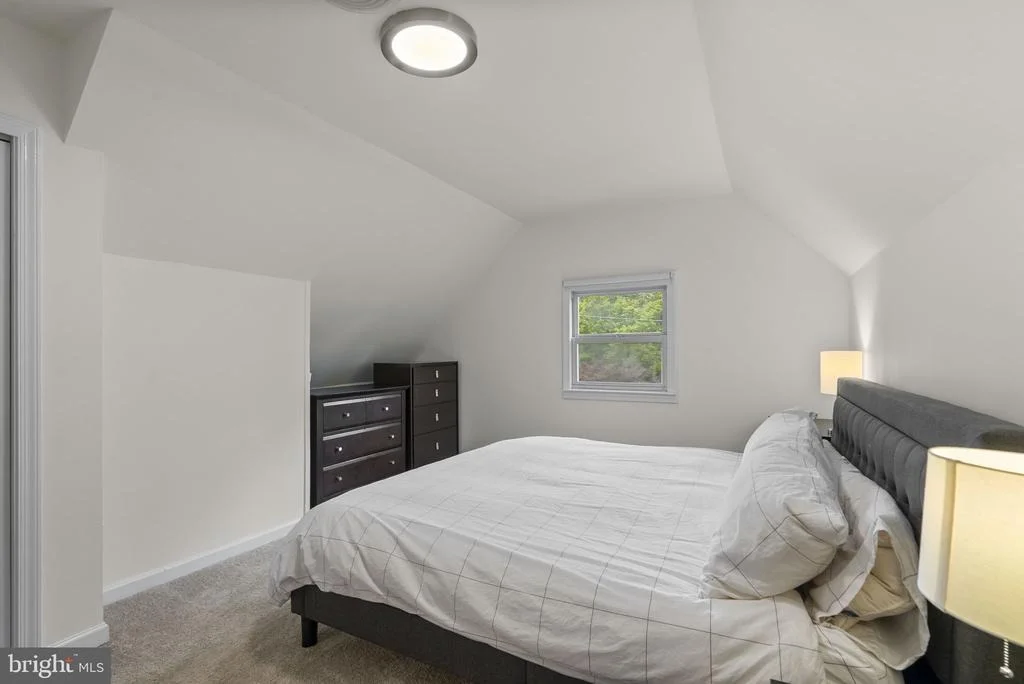 Photo of 10301 CRESTMOOR DRIVE