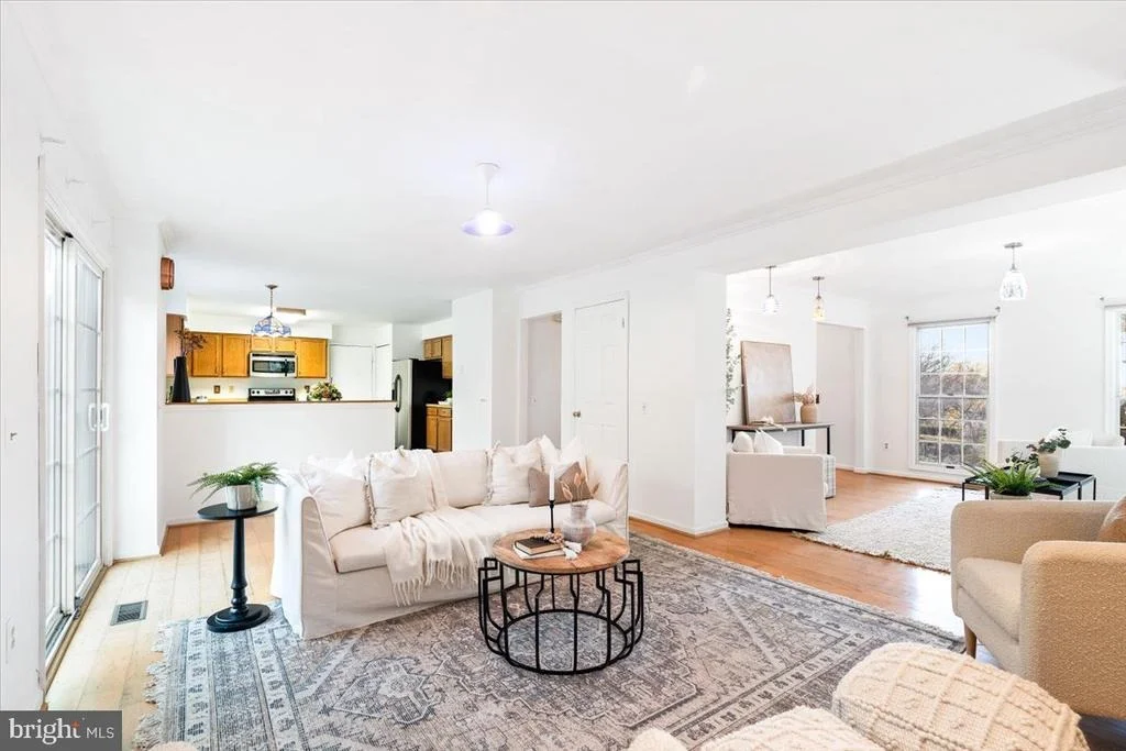Photo of 4634 FELDSPAR ROAD