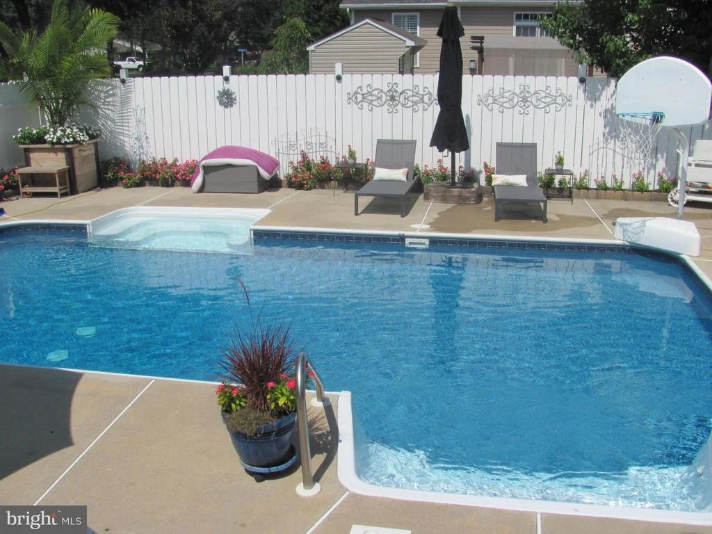 Photo of 19 HOLLY TERRACE
