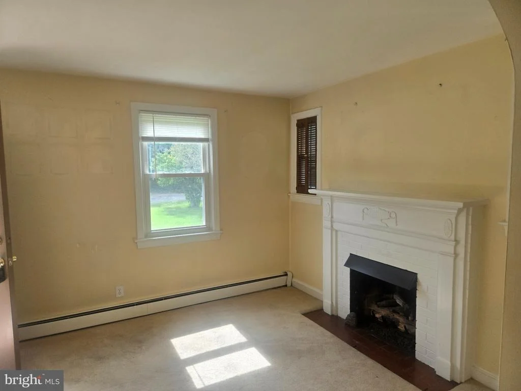 Photo of 2414 FAIRVIEW DRIVE