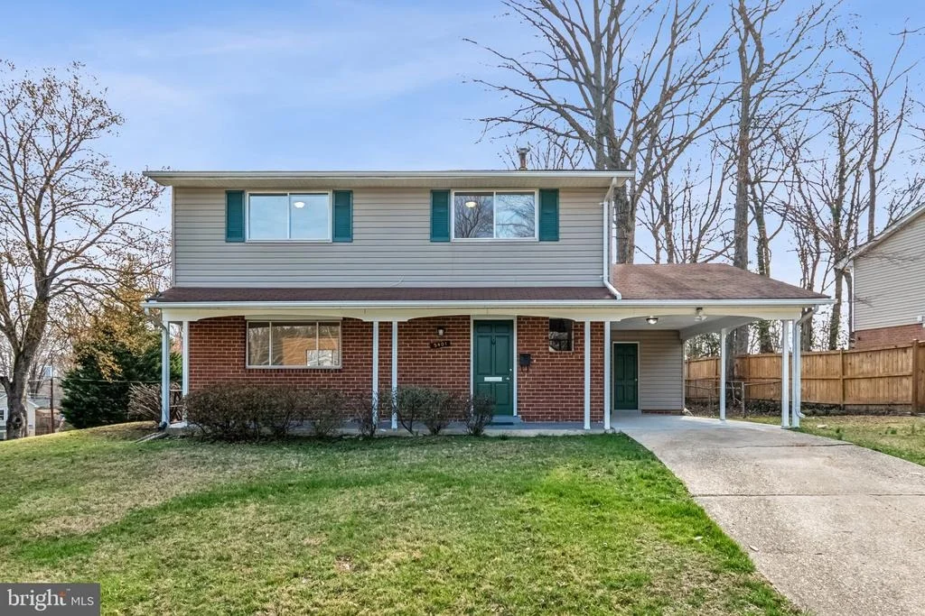 Photo of 5401 SOUTHAMPTON DRIVE