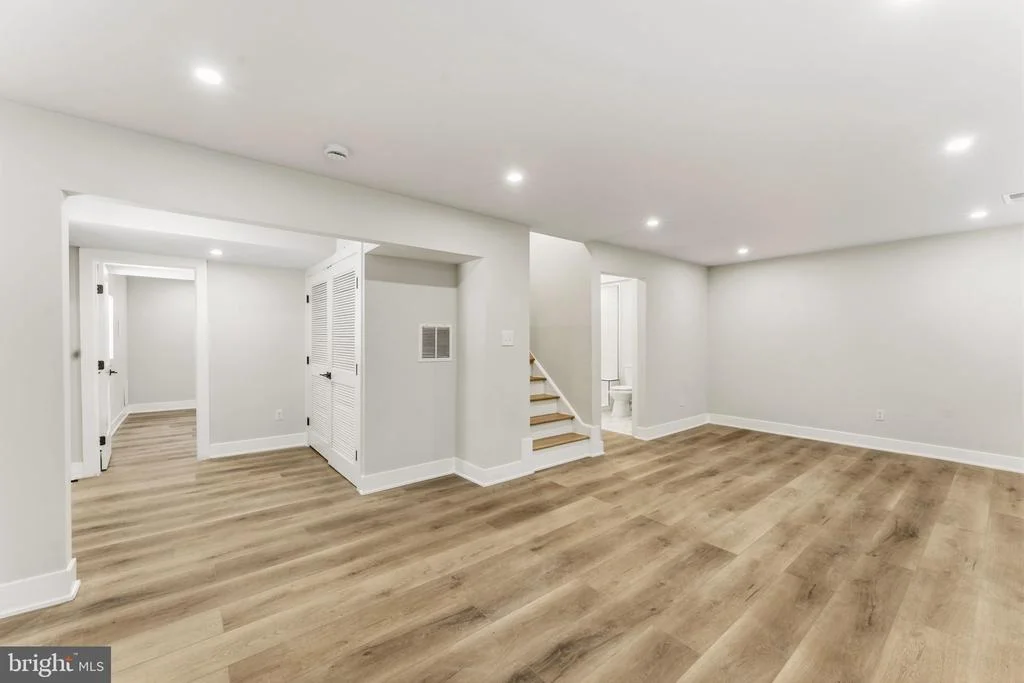 Photo of 2610 SILVERDALE DRIVE