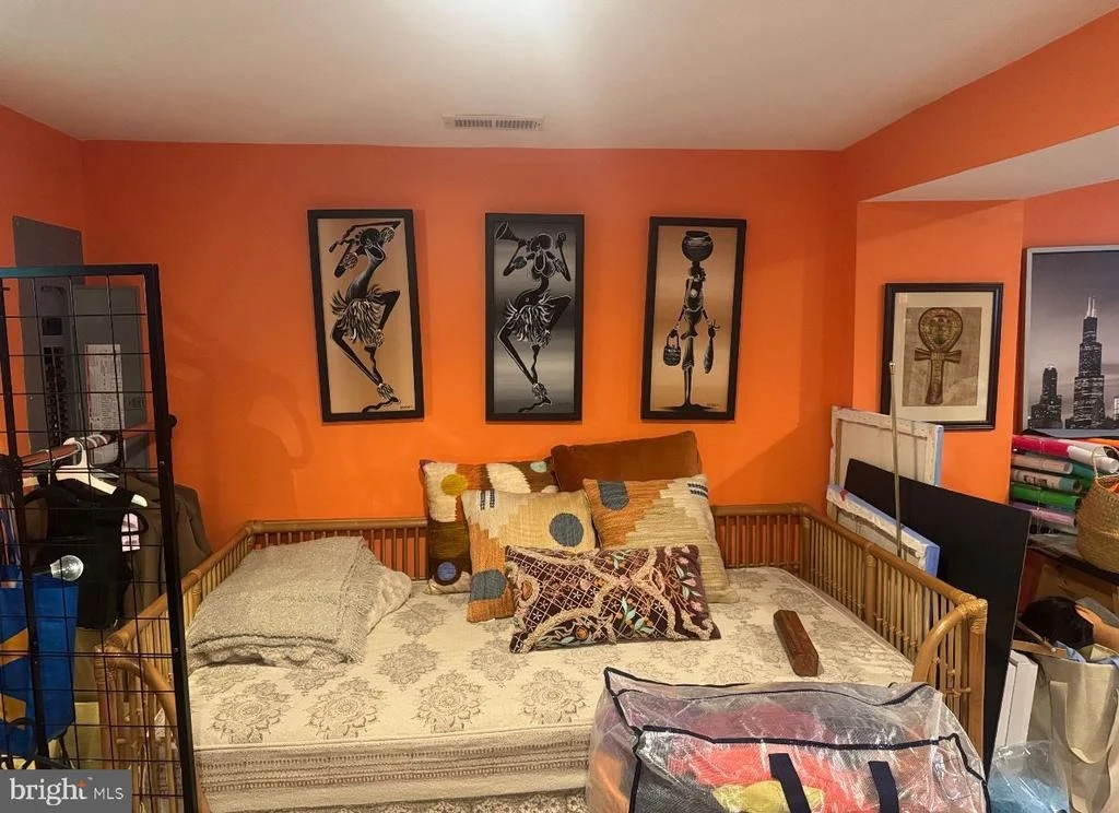 Photo of 4818 SHERIFF ROAD NE