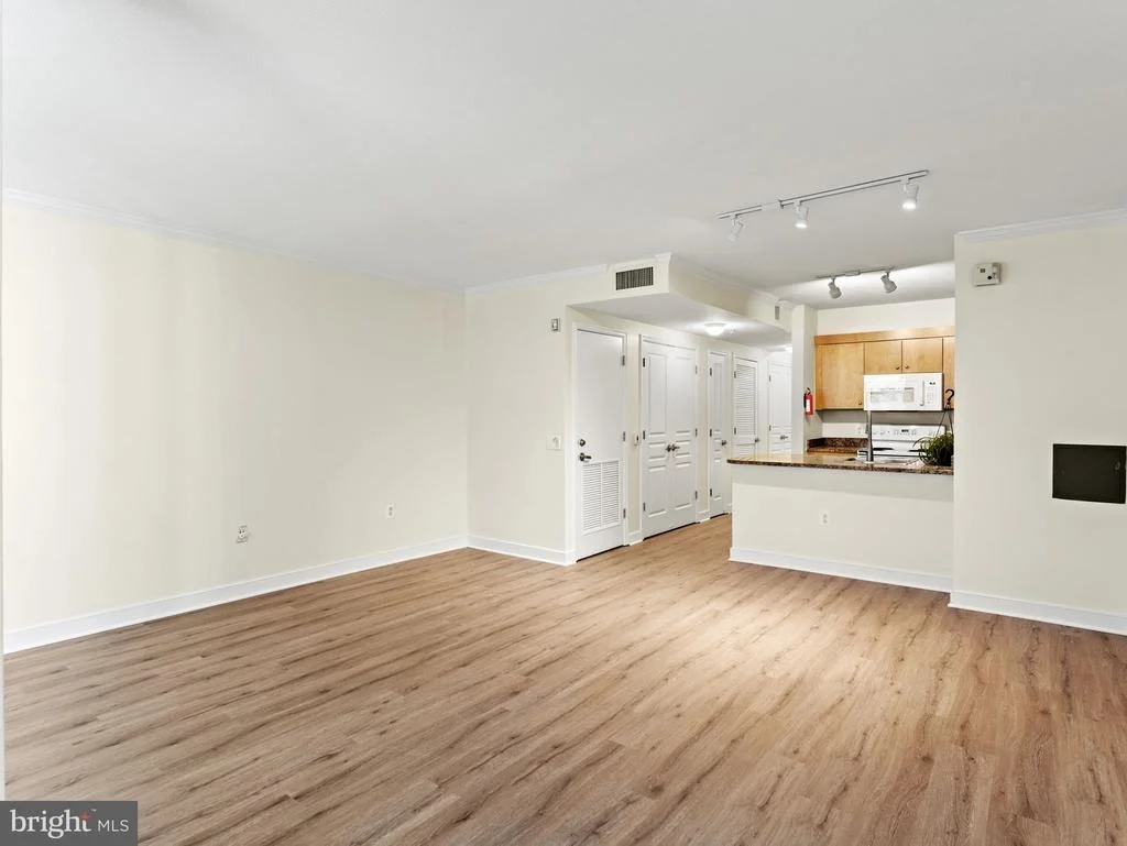 Photo of Unit 407 at 616 E STREET NW