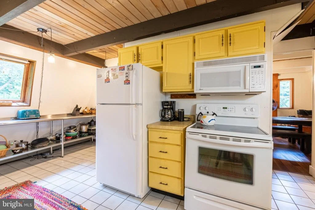 Photo of 4838 BEAR CREEK ROAD