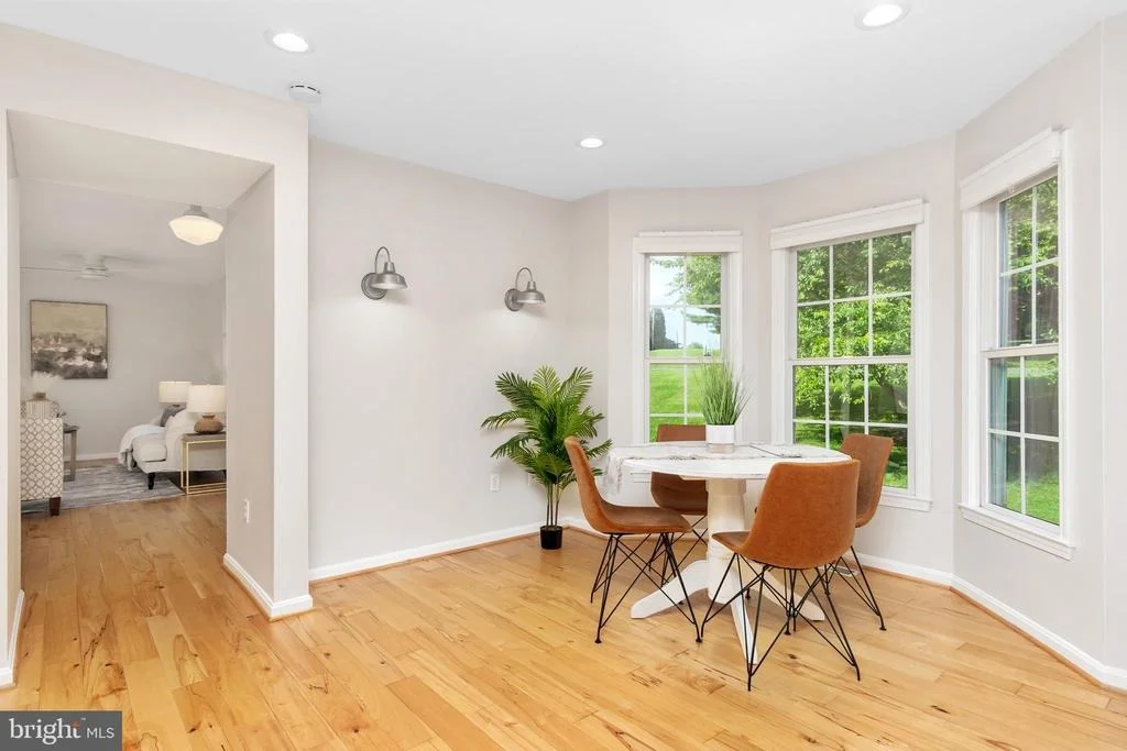 Photo of 8613 HOLLOW ROAD