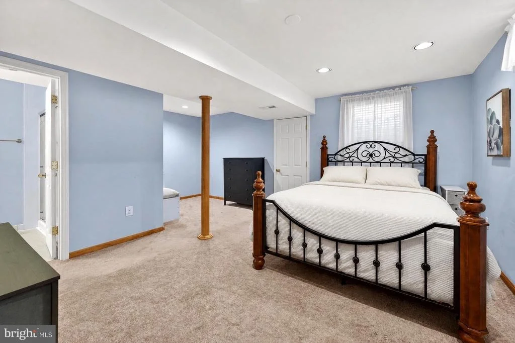 Photo of 4 WESTMINSTER DRIVE