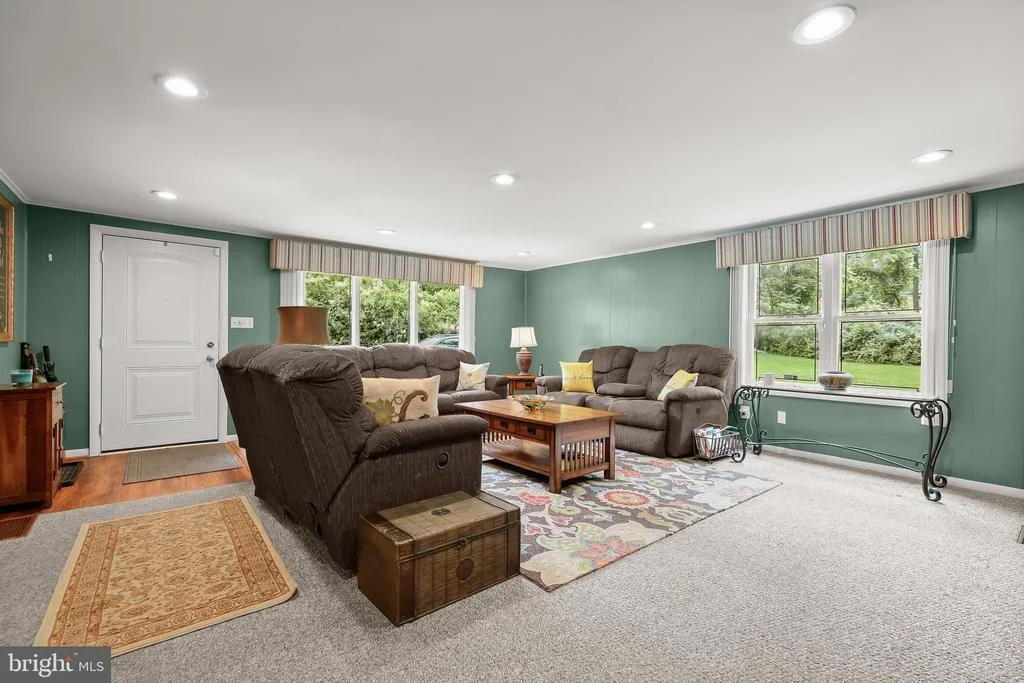 Photo of 2 GREENLEA DRIVE