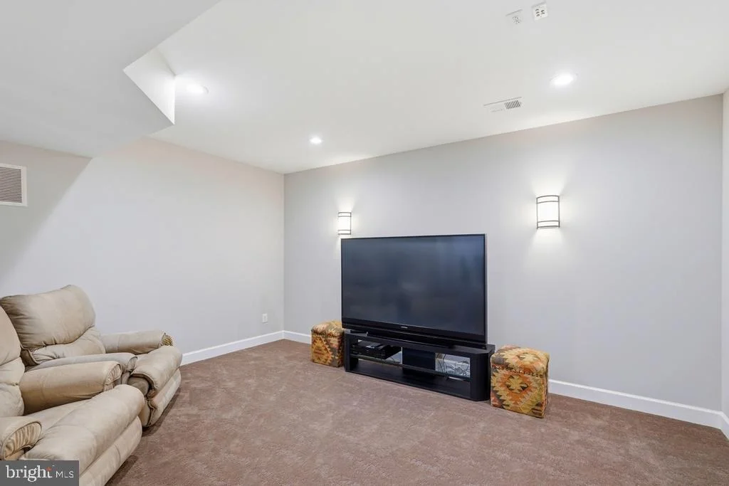 Photo of 20441 CRIMSON PLACE