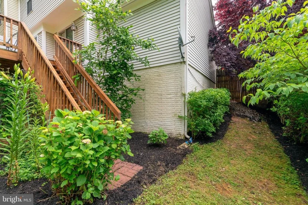 Photo of 7527 FILBERT TERRACE