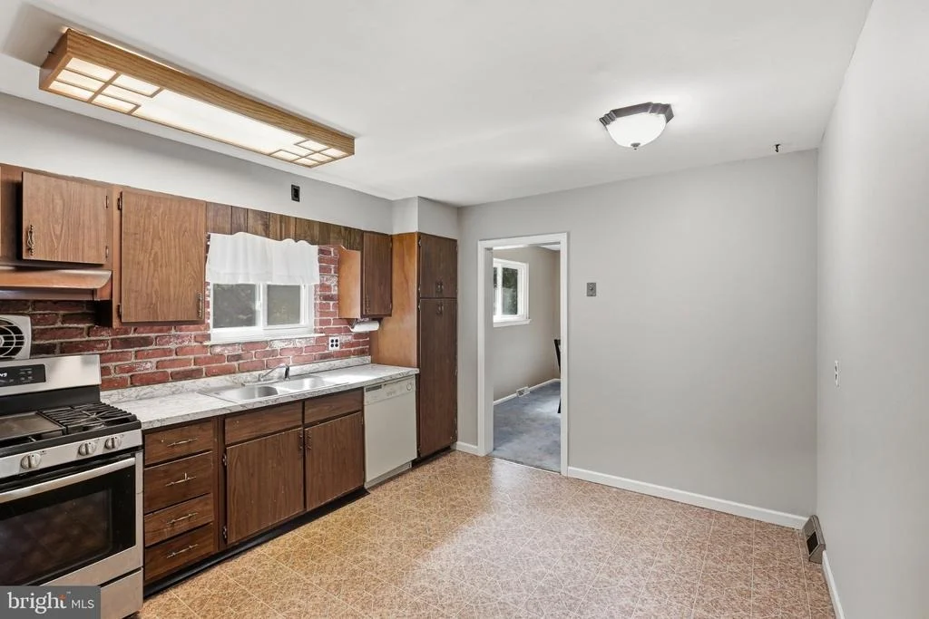 Photo of 20 MERION COURT