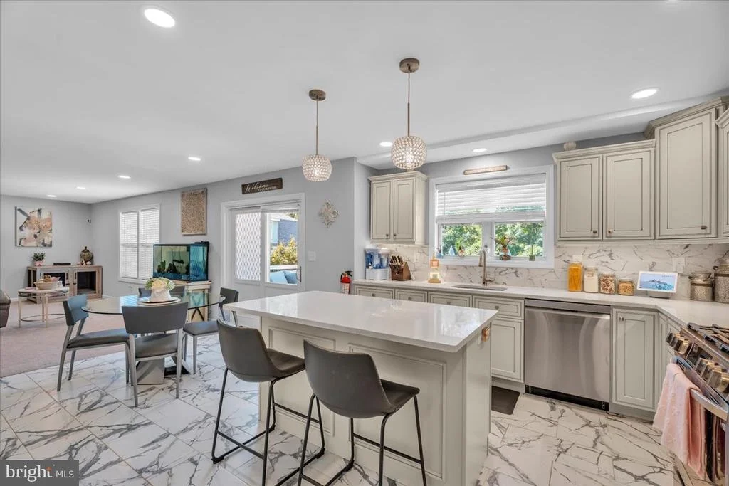 Photo of 546 JACKSON ROAD