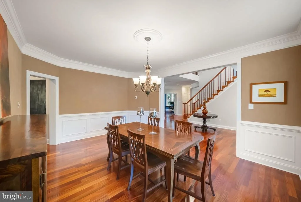 Photo of 43916 RIVERPOINT DRIVE