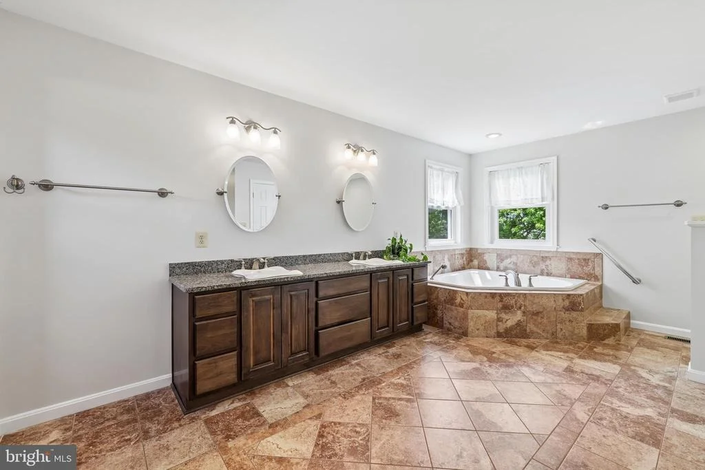 Photo of 902 CLAUSER COURT