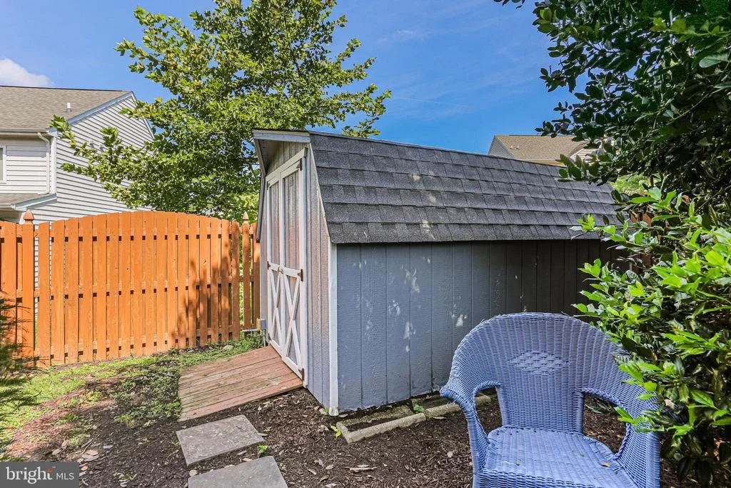 Photo of 8668 FELSVIEW DRIVE