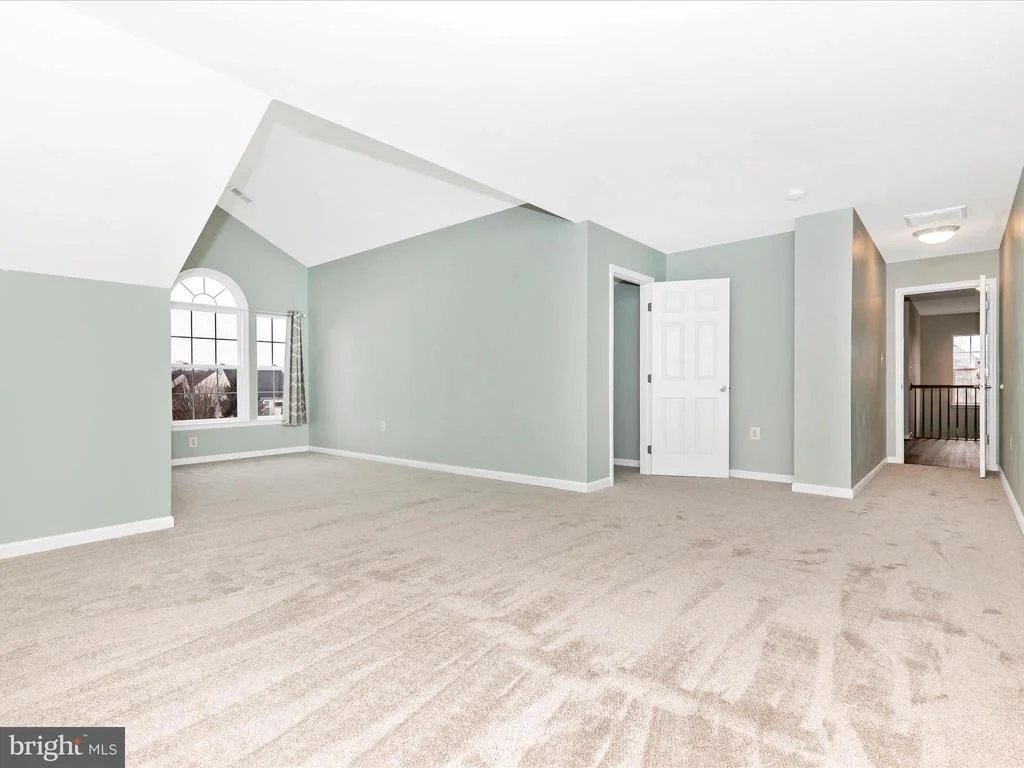 Photo of 605 CROSSOVER COURT