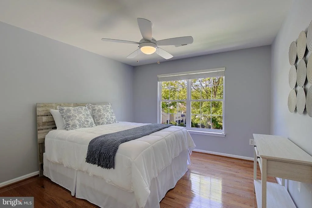 Photo of 2427 CHELMSFORD DRIVE