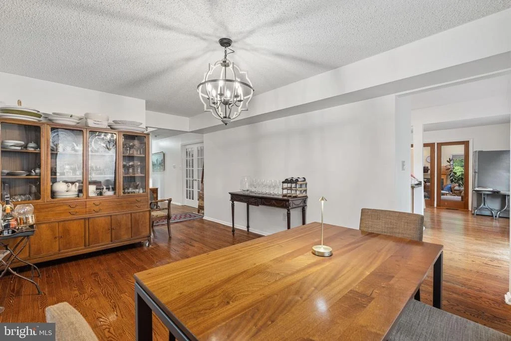 Photo of 10 SILVER HILL LANE