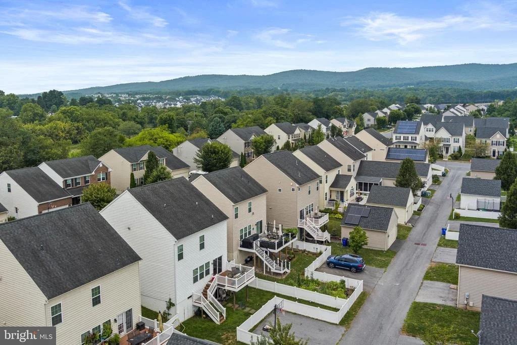 Photo of 2115 BATTERY LANE