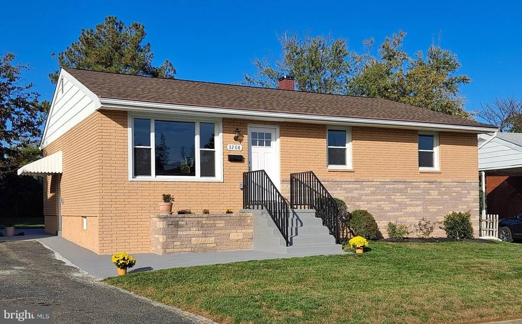 Photo of 3208 GREENMEAD ROAD