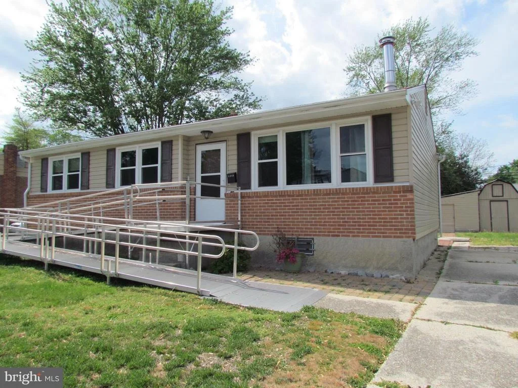 Photo of 1325 GARFIELD DRIVE