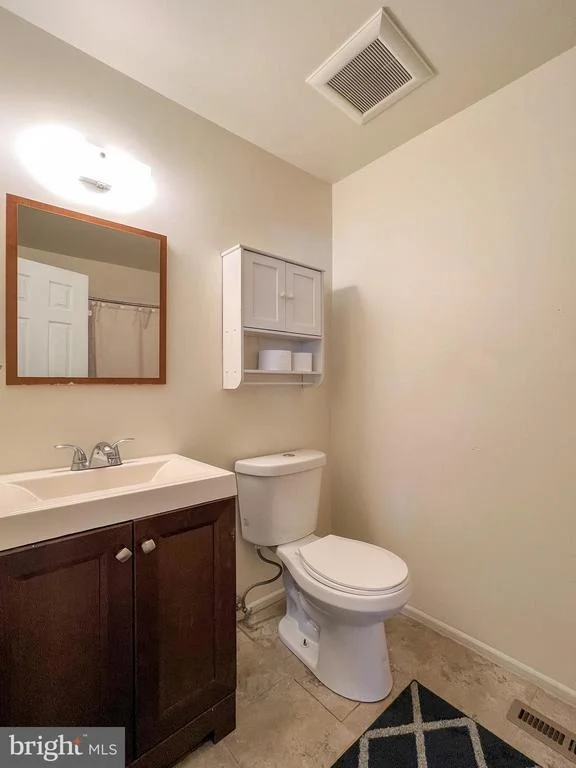Photo of 9601 ROOSTER LANE