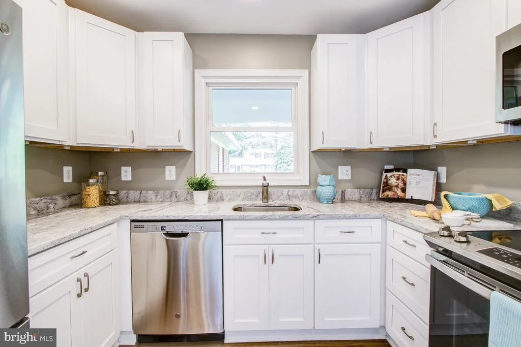 Photo of 14105 BLAZER LANE